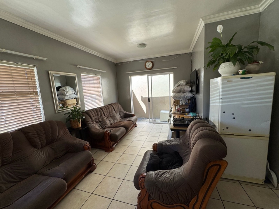 To Let 2 Bedroom Property for Rent in Greenfield Western Cape